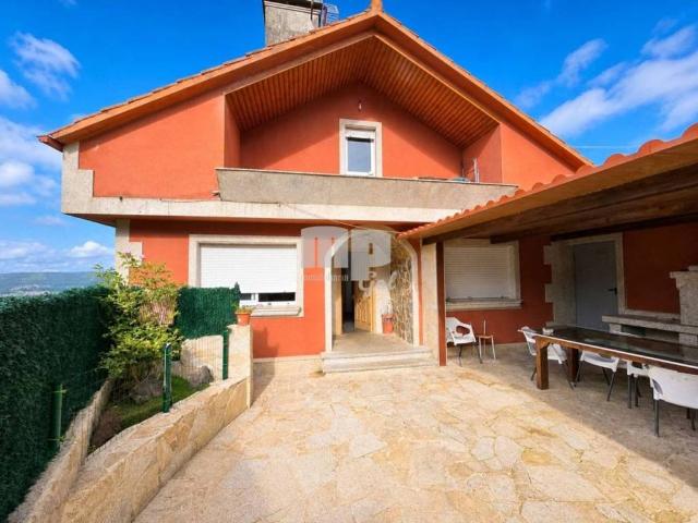 Casa en Venta en Redondela