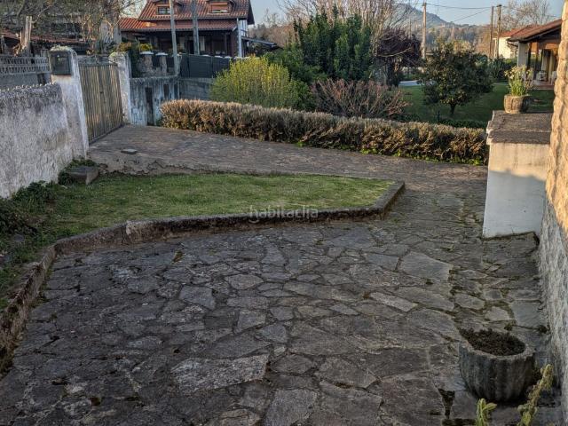 Casa en venta en Reocín. CASA INDEPENDIENTE EN FINCA DE 728M2. Casas.