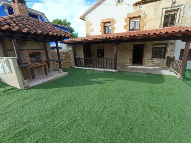 Casa en venta en Reocín. DISEÑO, HISTORIA Y TRANQUILIDAD SU REFUGIO EN CERRAZO. Casas.
