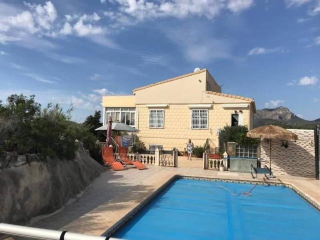 Casa en Venta en Relleu
