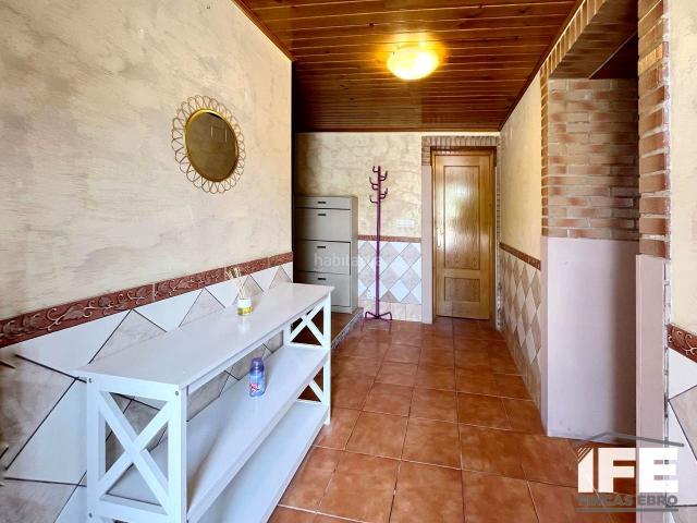 Casa en venta en Remolinos. Casa de pueblo totalmente reformada en Remolinos. Casas.