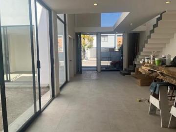 VENTA DE CASA EN RESERVA SAN NICOLAS EN AGUASCALIENTES
