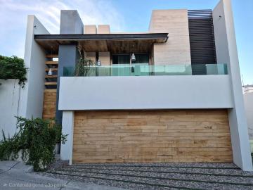 CASA EN VENTA EN RESIDENCIAL ALTEZZA