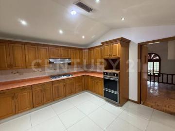 Casa en Venta en Residencial Campestre en Cd. Chihuahua