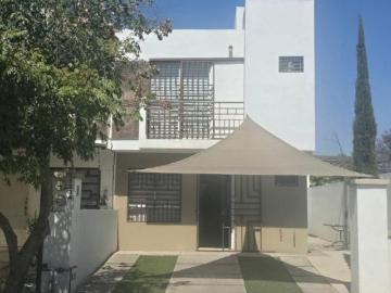 CASA EN VENTA EN RESIDENCIAL CASTELLO POR ZONA DELTA CON 3 RECAMARAS