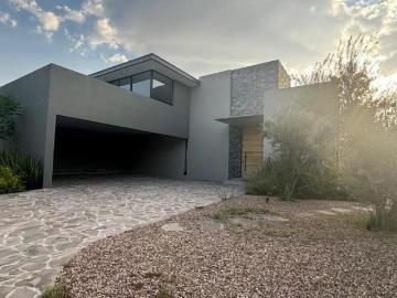 CASA EN VENTA en RESIDENCIAL EL MOLINO COND. I