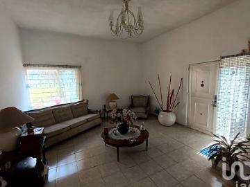 Casa en venta en Residencial El Dorado, Tlanepantla, Estado de México. SOLO PAGO DE CONTADO