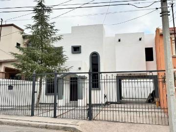 Casa en venta en Residencial Universidad, Cancún, Chihuahua