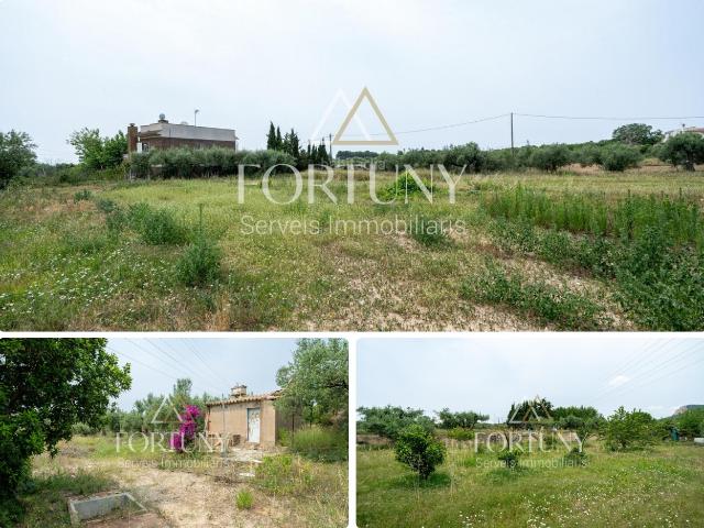 Casa en venta en Reus, Mestral. Casa en venta en Reus situada en parcela de 5.546 m2. Casas.