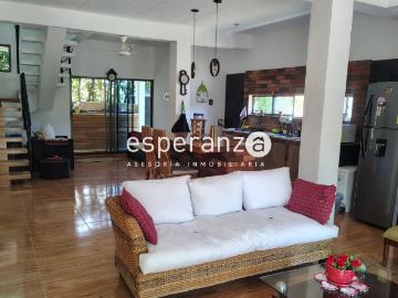 Casa En Venta En Ricaurte En Ricaurte V336959