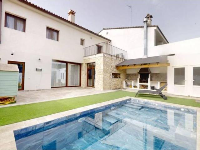 Casa en Venta en Riba roja de Túria