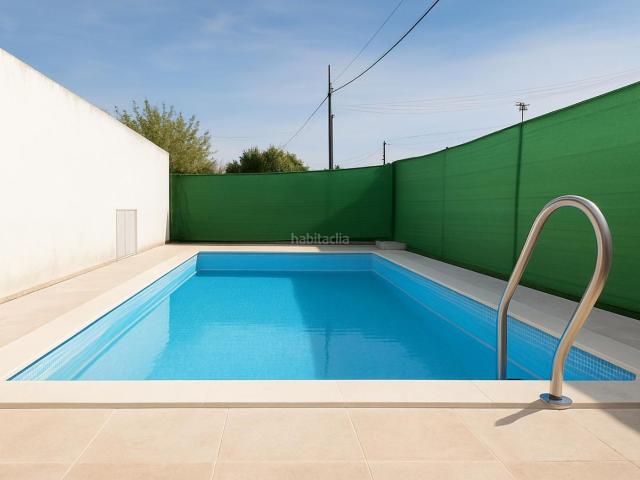 Casa en venta en Riba roja de Túria. Se vende chalet con piscina mas nave auxiliar muy cerca del pueblo. RIBAROJA DE TURIA. Casas Riba roja de.
