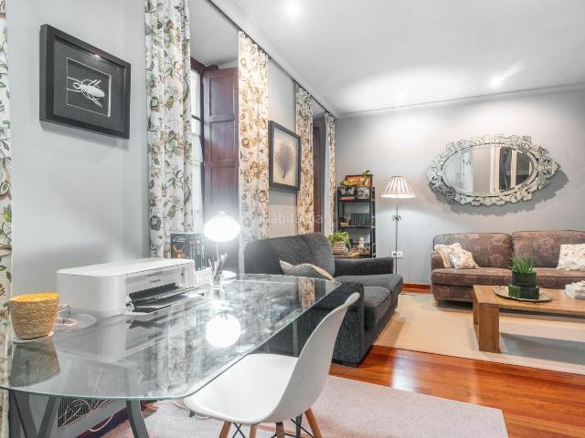 Casa en venta en Ribadeo. Una joya colonial en el corazón de Ribadeo historia, diseño y lujo en una vivienda irrepetible. Casas.