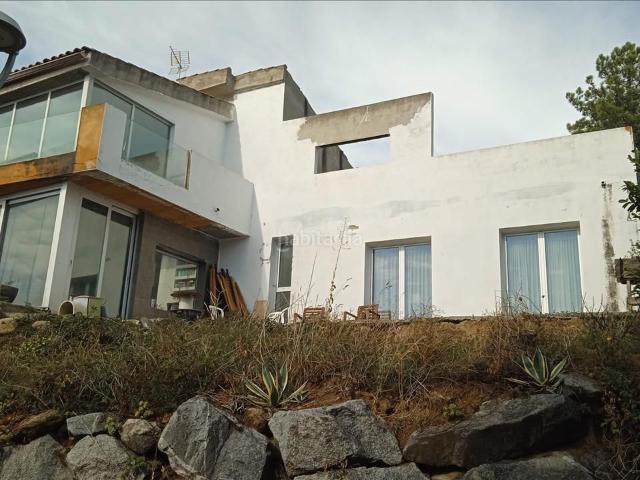 Casa en venta en Riells i Viabrea. Casa en Riells i Viabrea sin posesión. Casas Riells i.