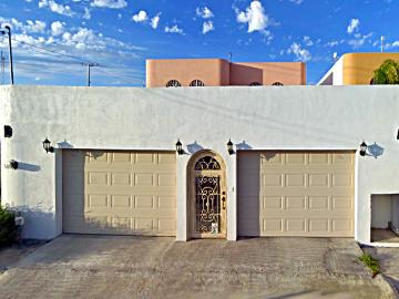 Casa en Venta en Rio Bravo, 88274 Nuevo Laredo, Tamps