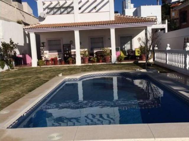 Casa en Venta en Rincón de la Victoria
