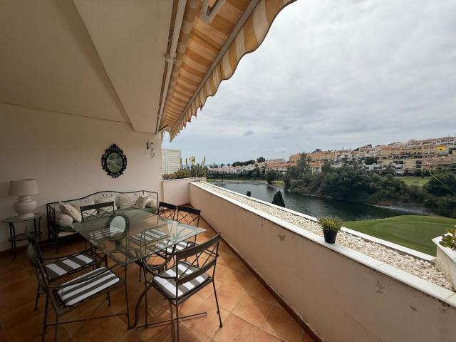 Casa en venta en Rincón de la Victoria, Añoreta Golf Paraíso del Sol. Casas Rincón de la.