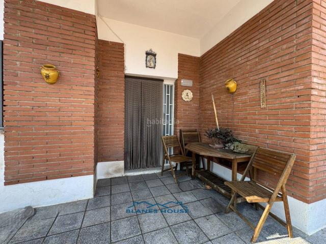 Casa en venta en Riudarenes. Venta de casa espaciosa en Riudarenes. Casas.