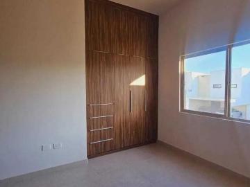 CASA EN VENTA EN RIVELLO RESIDENCIAL AL PONIENTE DE HERMOSILLO