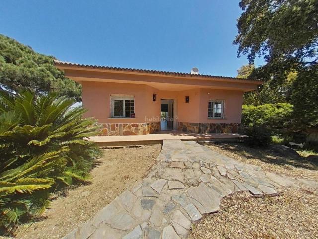 Casa en venta en Roca del Vallès La. Casa a 4 vientos talmente reformada en La Roca del Vallés. Casas Roca del Vallès.