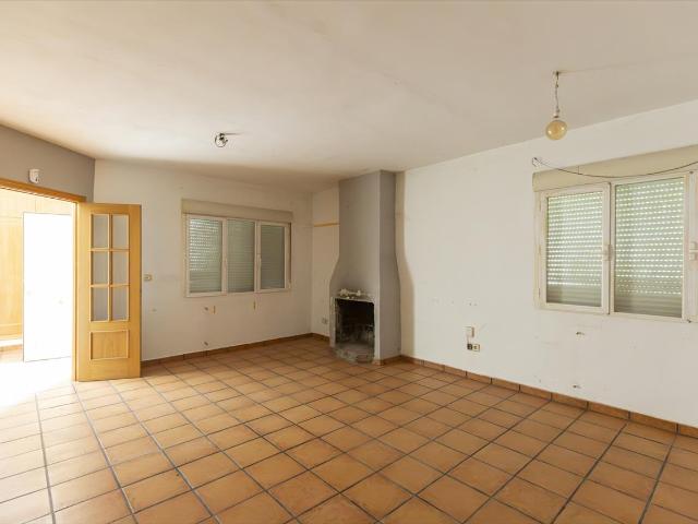 Casa en venta en Robledo de Chavela, Madrid en Calle De La Ribera