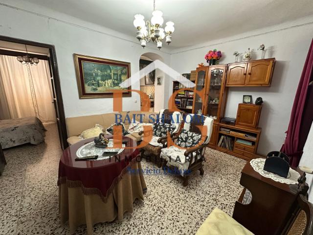 Casa en venta en Roda de Andalucía La. CASA A LA VENTA CÉNTRICA EN LA RODA DE ANDALUCIA. Casas Roda de Andalucía.