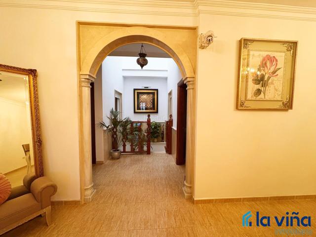 Casa en venta en Roda de Andalucía La. REF: 220825973 SE VENDE CASA + VIVIENDA EN BRUTO EN LA RODA DE ANDALUCÍA SEVILLA. Casas Roda de Andalucía.