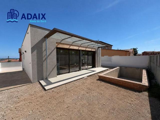 Casa en venta en Roda de Barà, de 115 m² 4 habitaciones por 409.900