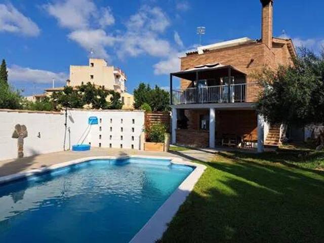Casa en Venta en Roda de Berà
