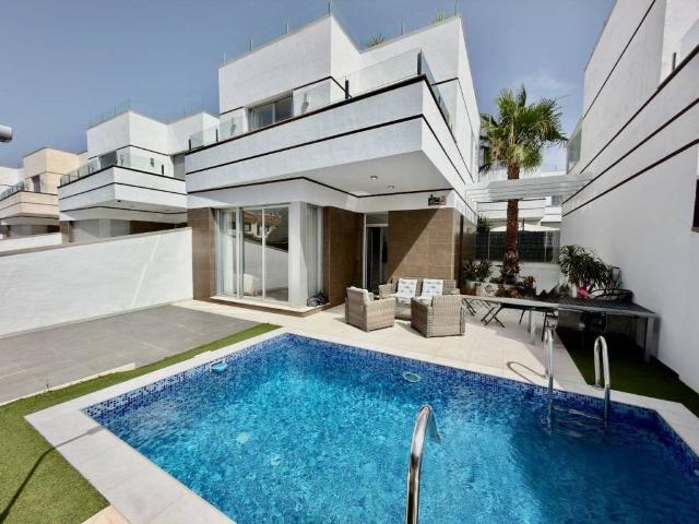 Casa en Venta en Rojales