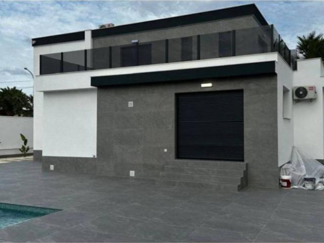 Casa en Venta en Rojales