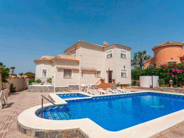 Casa en Venta en Rojales