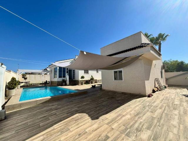 Casa en Venta en Rojales