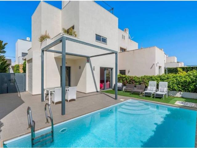 Casa en Venta en Rojales