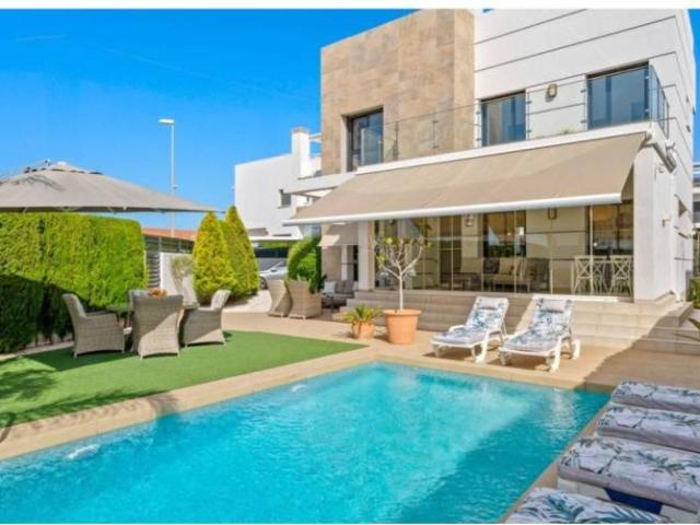 Casa en Venta en Rojales