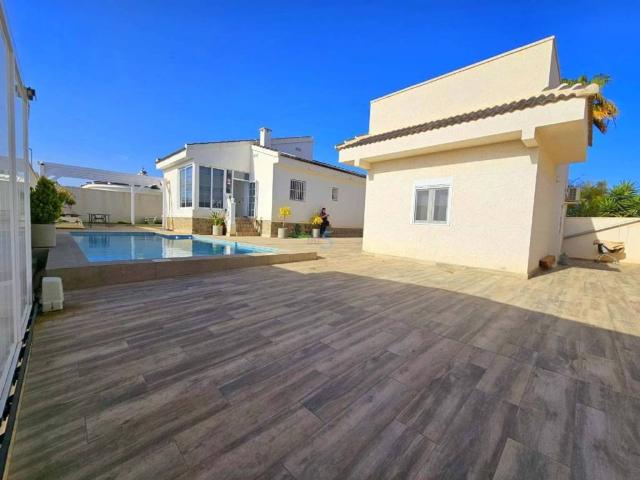 Casa en Venta en Rojales
