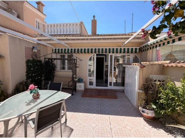 Casa en Venta en Rojales
