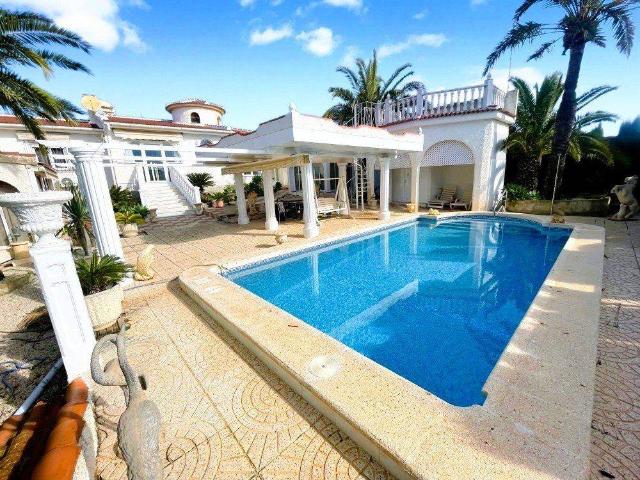 Casa en Venta en Rojales
