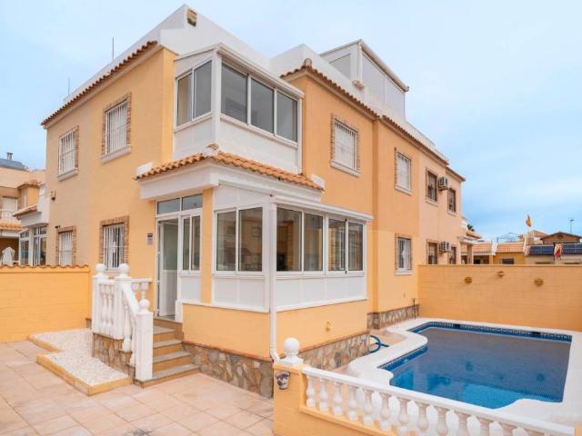 Casa en Venta en Rojales
