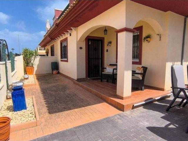 Casa en Venta en Rojales