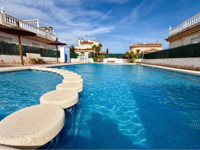 Casa en Venta en Rojales