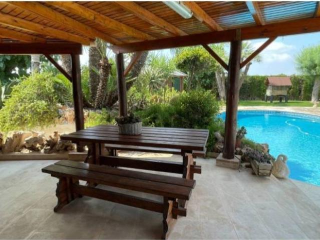 Casa en Venta en Rojales