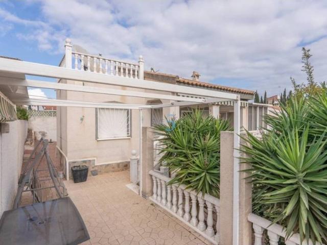 Casa en Venta en Rojales