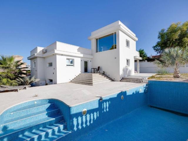 Casa en Venta en Rojales