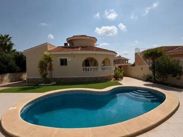Casa en Venta en Rojales