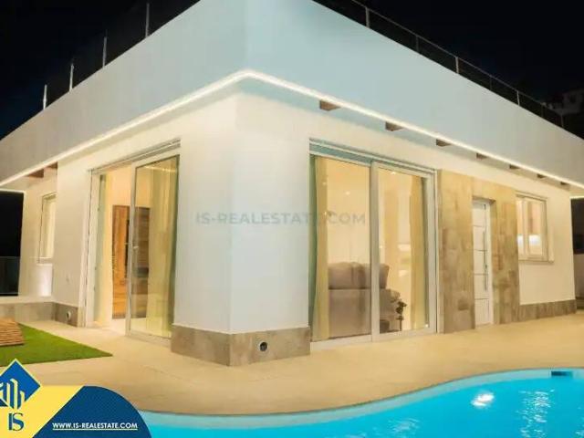 Casa en Venta en Rojales