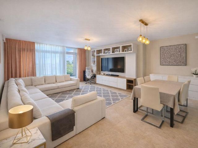 Casa en venta en Rojales. Casas.