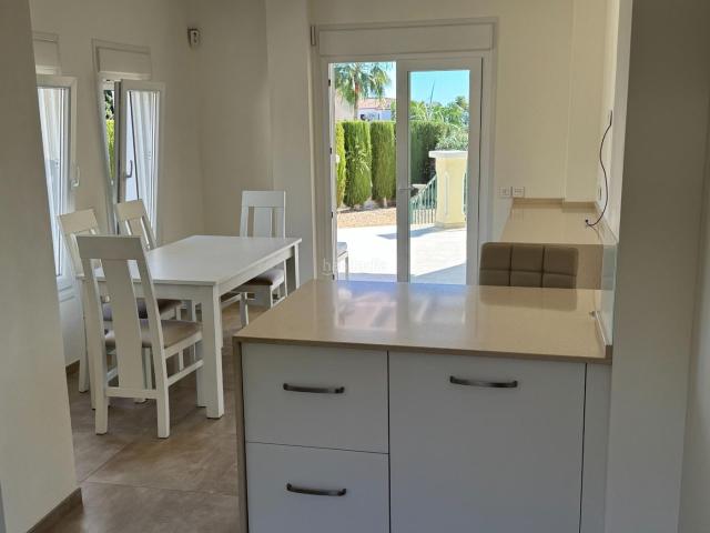Casa en venta en Rojales. Casas.