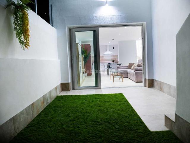 Casa en venta en Rojales. Casas.
