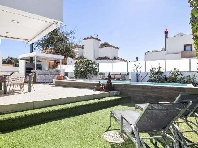 Casa en venta en Rojales. Casas.